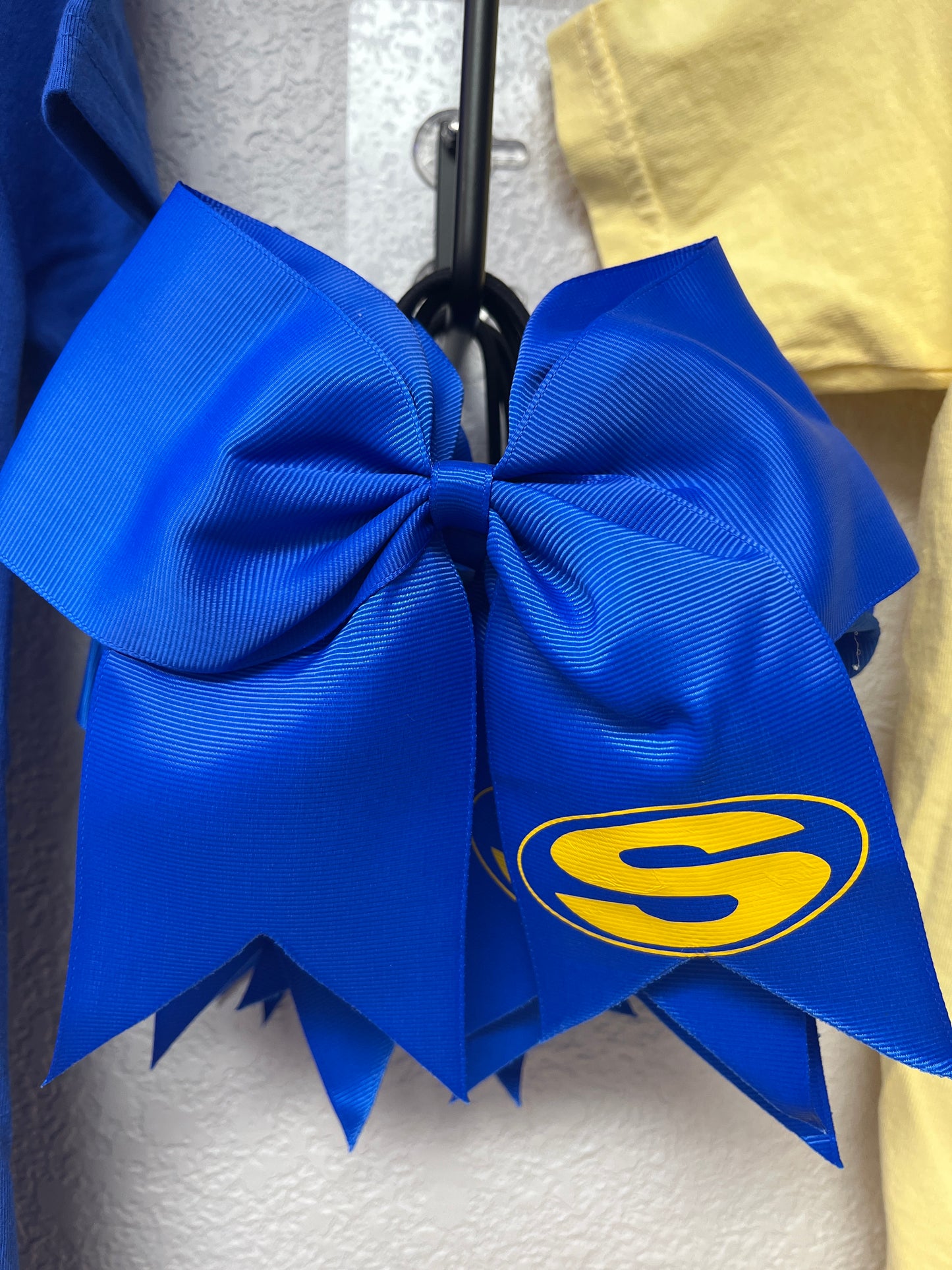 Royal Cheer Bow